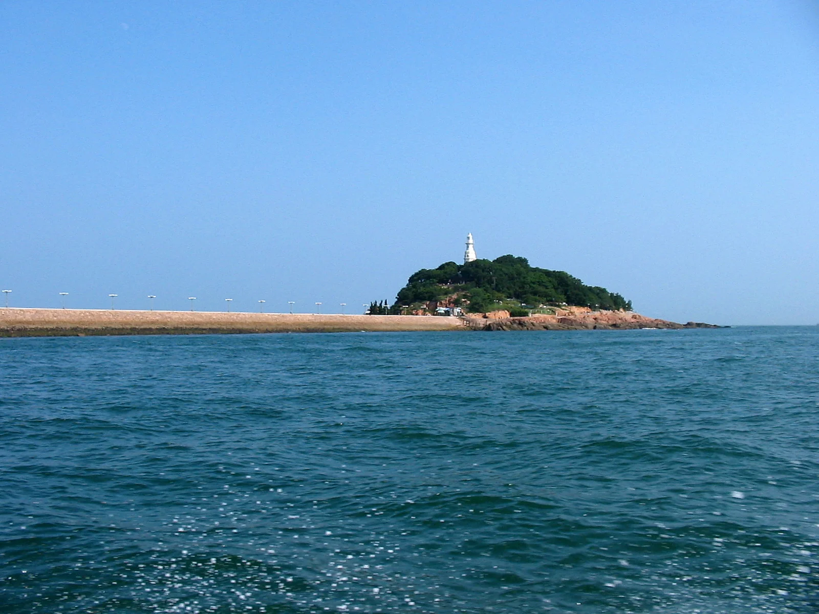 เกาะเสียนเต่า (Xiao Qingdao Island)