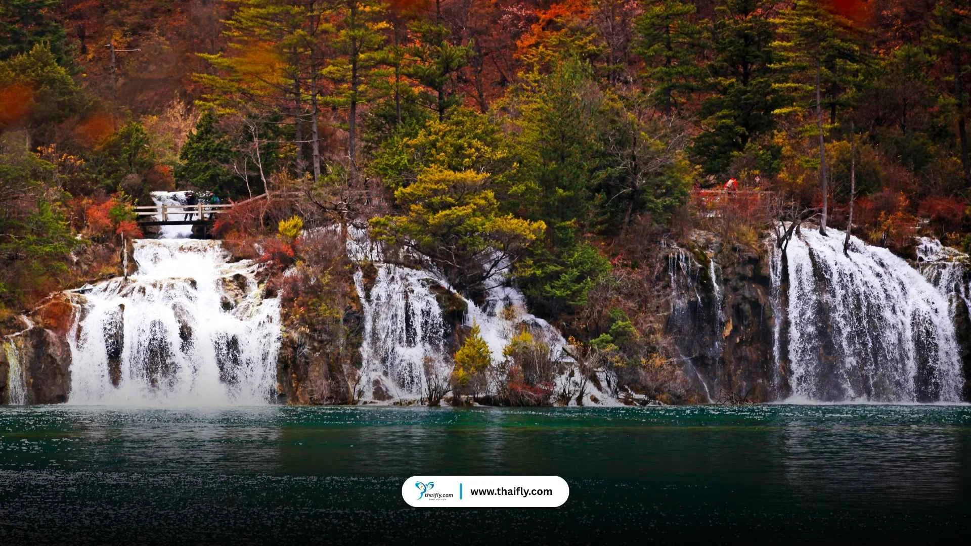 อุทยานจิ่วจ้ายโกว (Jiuzhaigou)