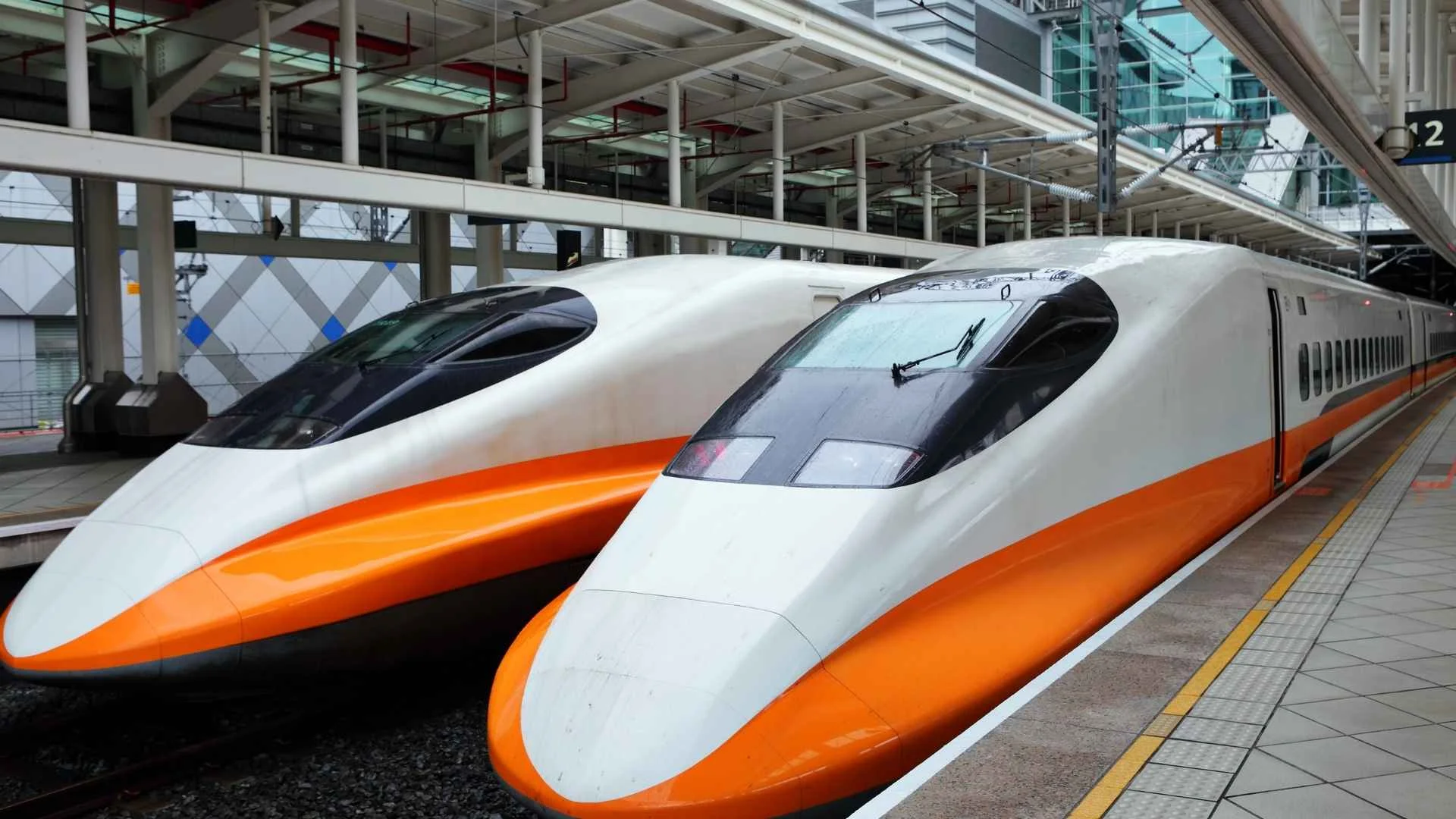 รถไฟความเร็วสูง จากปักกิ่งไปยัง Badaling