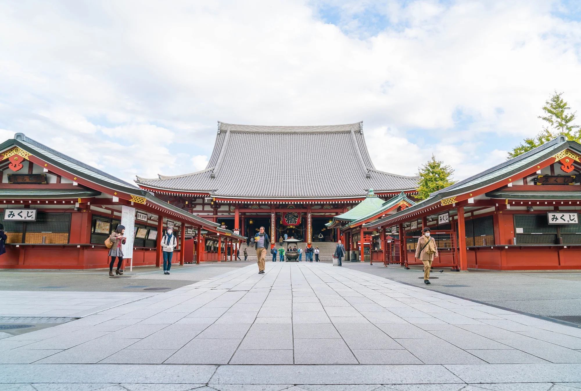 วัดอาซากุสะ (Sensoji Temple) — โตเกียว